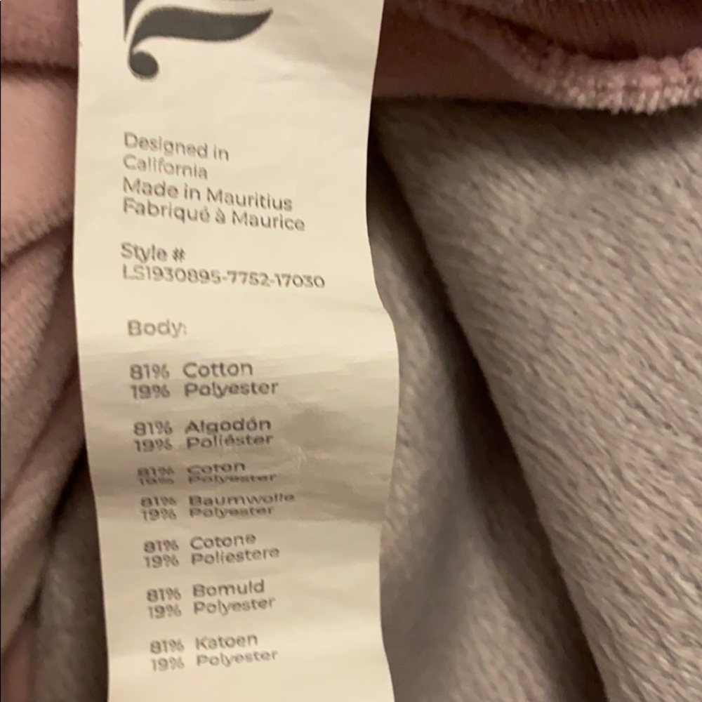 Adorable! Fabletics Velour Pullover with Hood - Picture 7 of 10